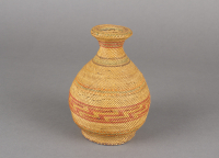 Nuu-chah-nulth%20artist%2C%20%3Cb%3E%3Ci%3E%20Basketry%20Bottle%3C%2Fi%3E%3C%2Fb%3E%2C%20ca.%201900%2C%20cedar%20bark%2C%20beargrass%20and%20commerical%20dye%2C%20The%20Elizabeth%20Cole%20Butler%20Collection%2C%20public%20domain%2C%202013.1.35